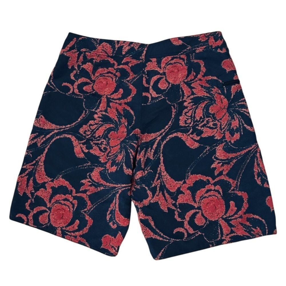 Patagonia Wavefarer Blue & Red Quick Drying Drawstring Board Shorts. Size 34. - Picture 3 of 9